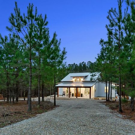 Вилла Bella Luna Cabin - Cozy Farmhouse Cabin, Private Deck, Swing Set, Fire Pit, Hot Tub Брокен-Боу Экстерьер фото