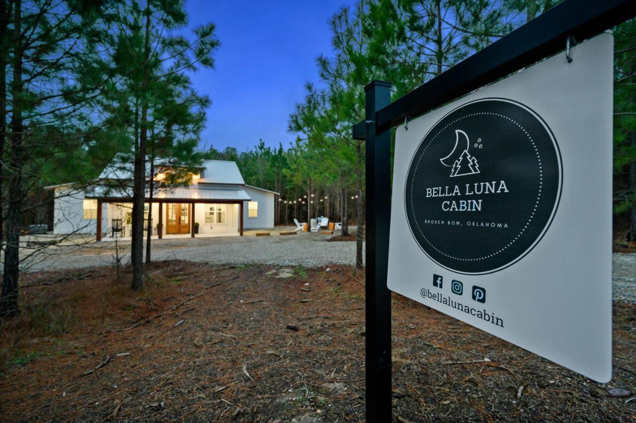 Вилла Bella Luna Cabin - Cozy Farmhouse Cabin, Private Deck, Swing Set, Fire Pit, Hot Tub Брокен-Боу Экстерьер фото